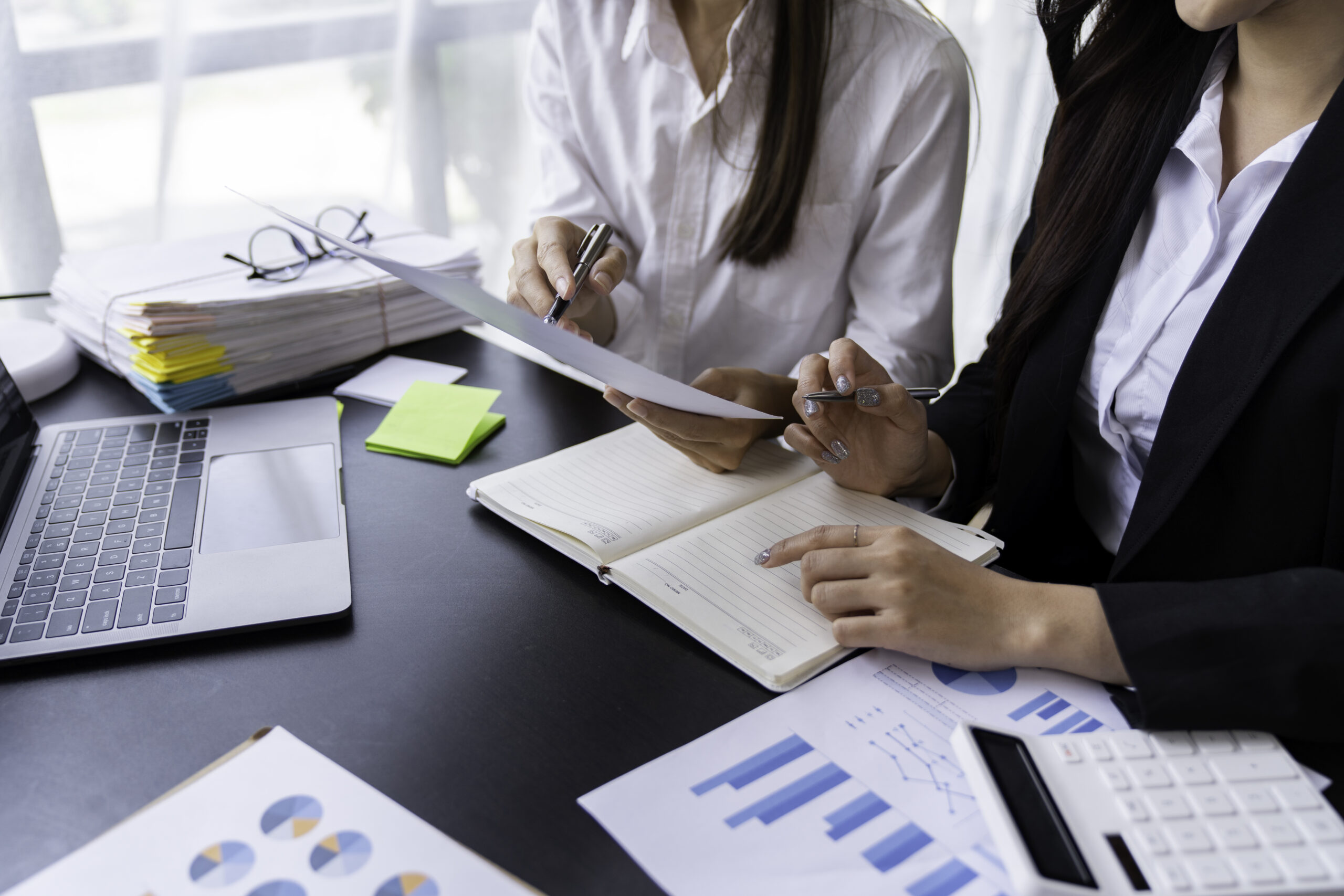 Executives & Corporate Professionals - AE Tax Advisors